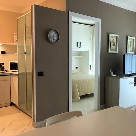 Mignon Apartment Cinquale